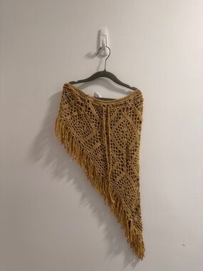 Crocheted triangular beach coverup - brown